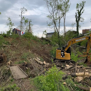 storm-clean-up-circle